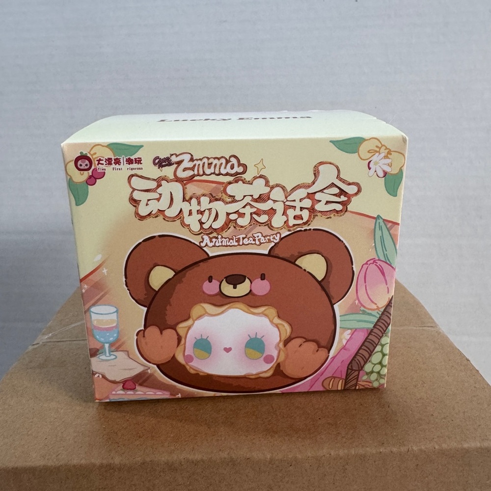 Lucky Emma Animal Tea Party Blind Box. Unsealed. New.